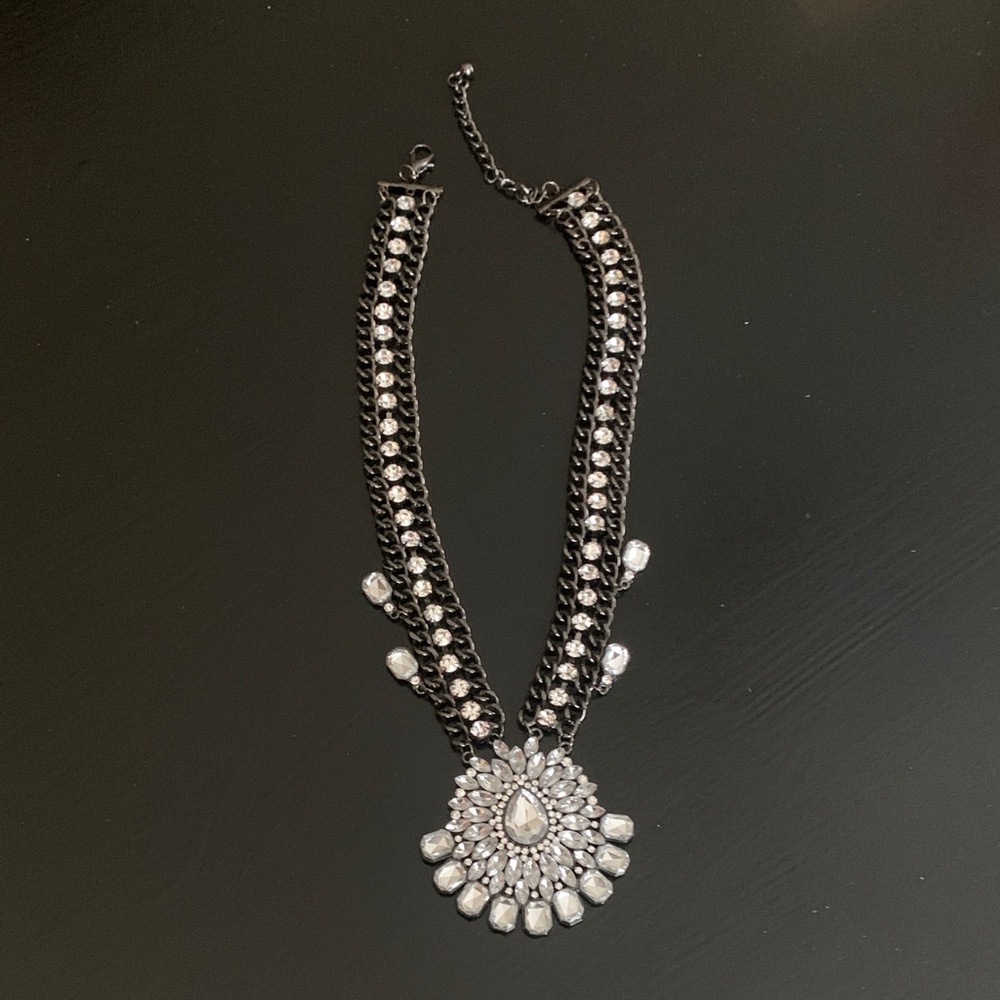 Elegant Silver and Black Women's Necklace